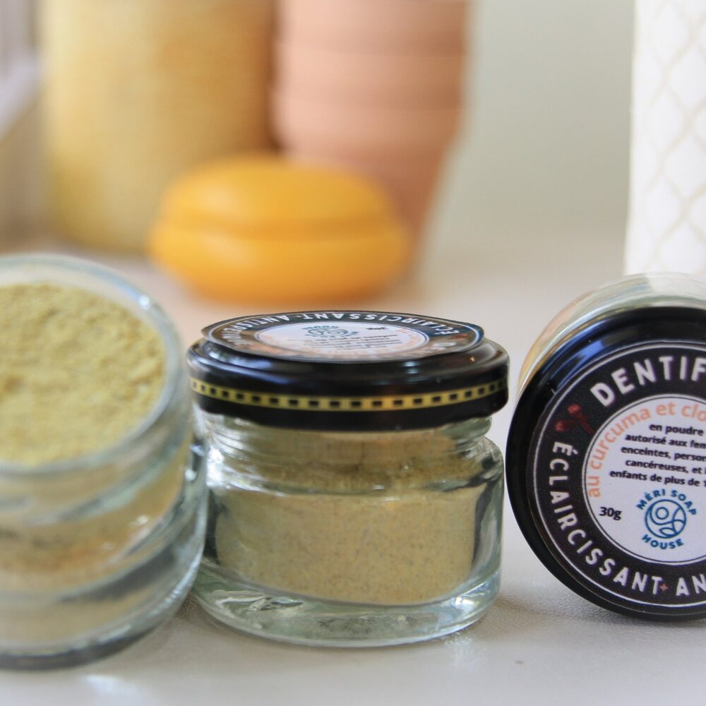 Dentifrice en poudre au curcuma & clou de girofle