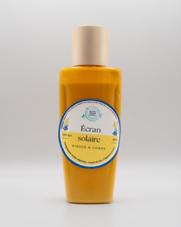 écran solaire SPF 40+
