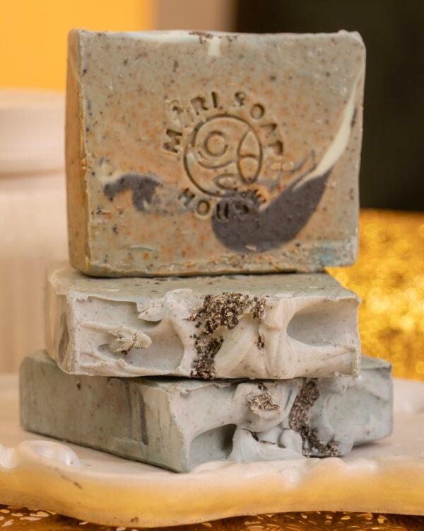 Savon violette et nigelle