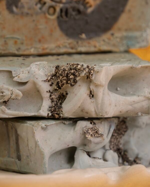 Savon violette et nigelle