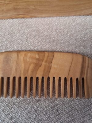 Peigne moyen en bois d'olivier