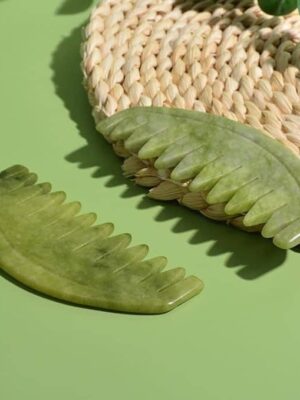 Peigne applicateur sérum en jade