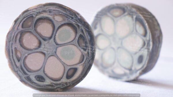 Savon argile verte et charbon