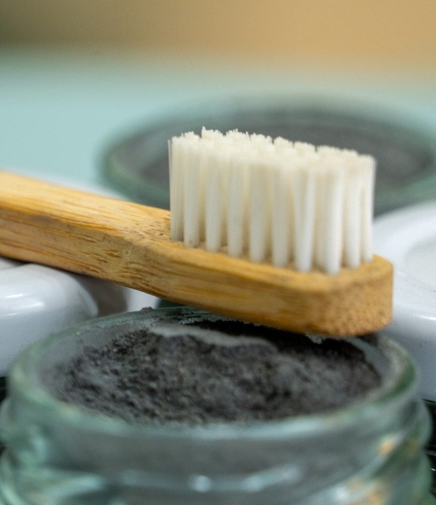 2025/11/1000093500.jpg Dentifrice en poudre au charbon actif