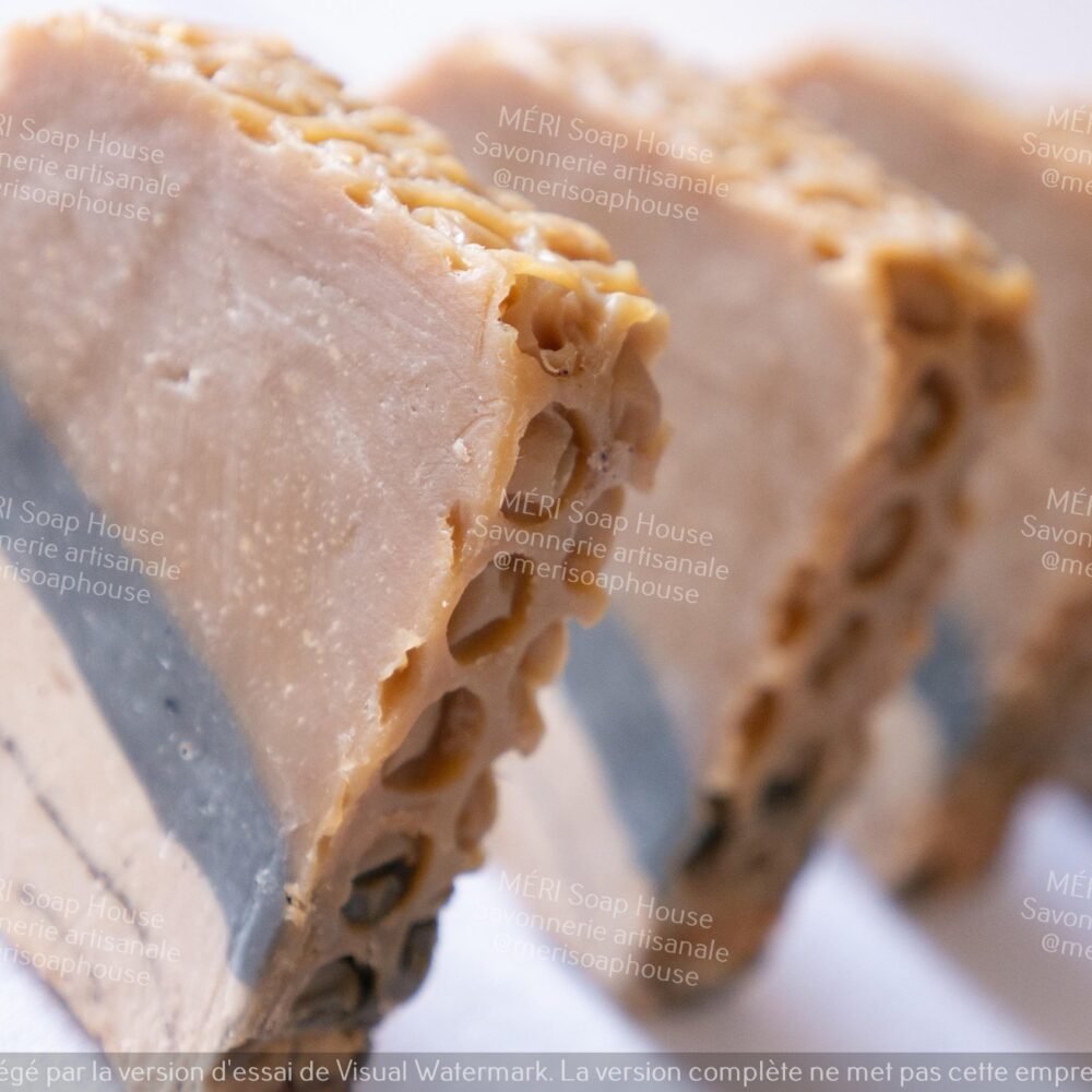 savon curcuma et cire d'abeille