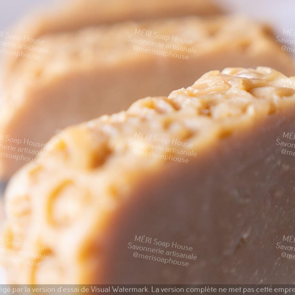 savon curcuma et cire d'abeille